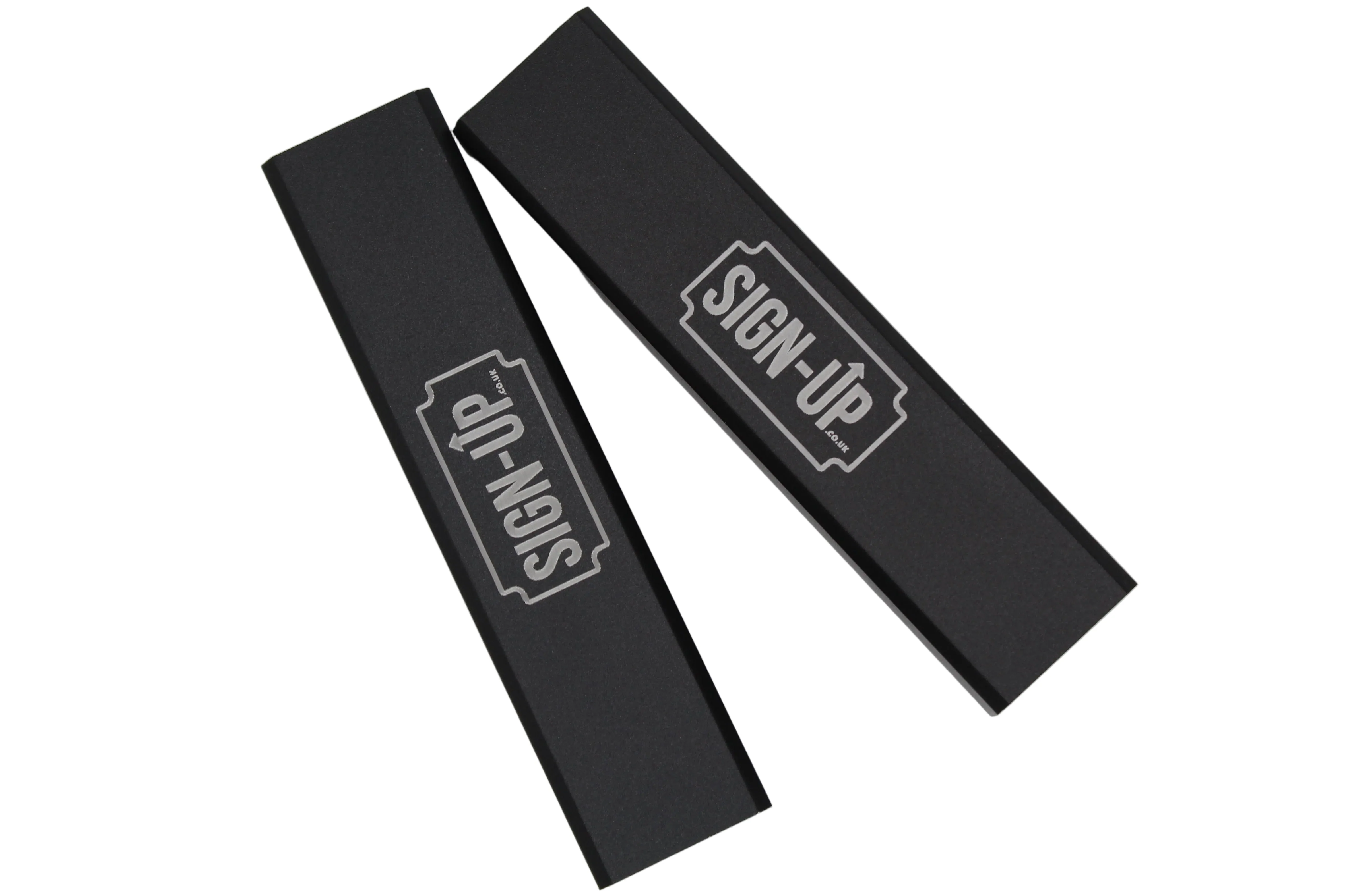 Branded Aluminium Rechargeable Power Bank 2200 mAh - Image 4